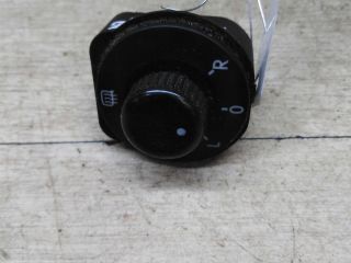 perekliucatel-regulirovki-zerkal-volkswagen-polo-v-sedan-art-71435