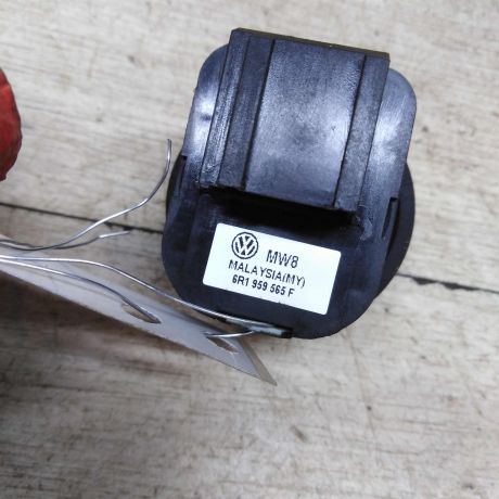 perekliucatel-regulirovki-zerkal-volkswagen-polo-v-sedan-art-71435-big-3