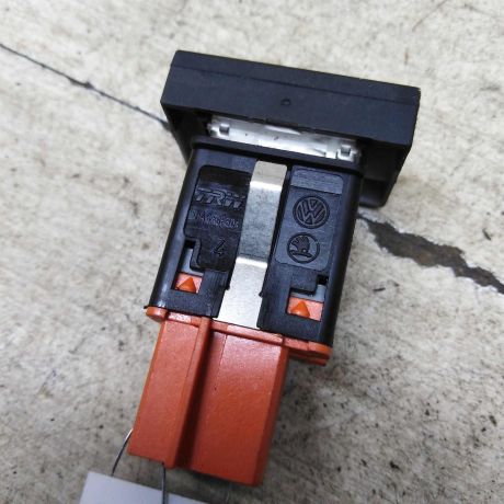 knopka-obogreva-stekla-volkswagen-polo-v-sedan-art-71436-big-3