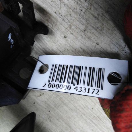 podrulevoi-perekliucatel-v-sbore-renault-logan-i-art-71454-big-1