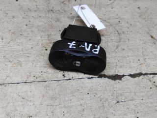 knopka-blokirovki-renault-logan-i-art-71550