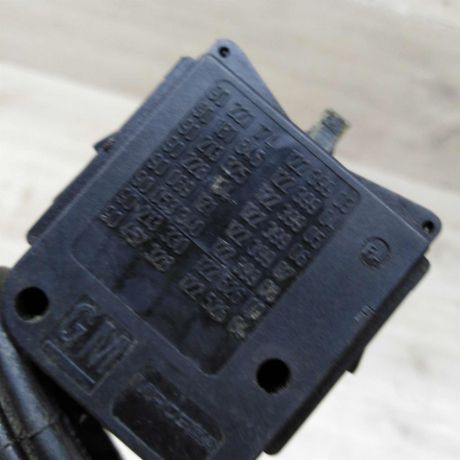 perekliucatel-povorotov-opel-vectra-b-art-73357-big-1