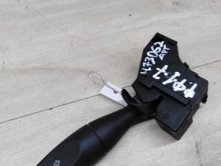 perekliucatel-povorotov-podrulevoi-ford-focus-1-art-74838