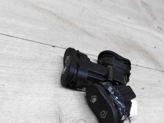 knopka-steklopodieemnika-ford-focus-1-art-75304