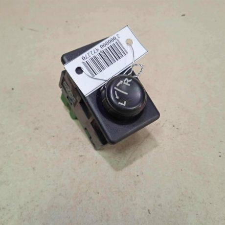 perekliucatel-regulirovki-zerkal-nissan-primera-p12-art-76172-big-0