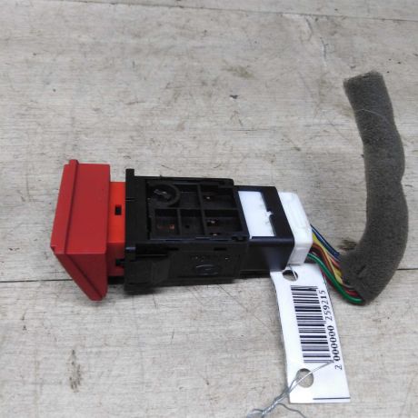 knopka-avariinoi-signalizacii-hyundai-getz-art-76321-big-1