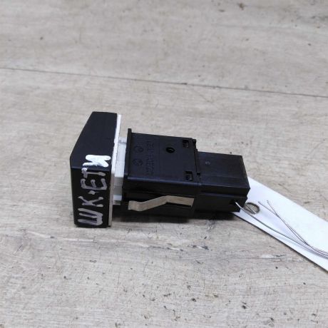 knopka-stabilizaciia-kursovoi-ustoicivosti-skoda-yeti-i-art-76516-big-2
