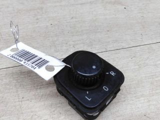 perekliucatel-regulirovki-zerkal-volkswagen-passat-b6-art-77100