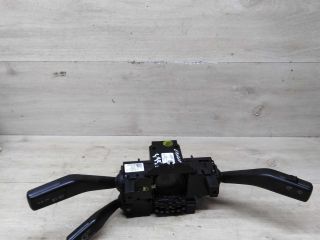 podrulevoi-perekliucatel-v-sbore-volkswagen-passat-b6-art-77124