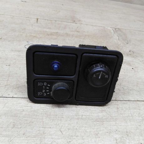 perekliucatel-regulirovki-zerkal-korrektor-far-nissan-almera-ii-n16-art-77459-big-0