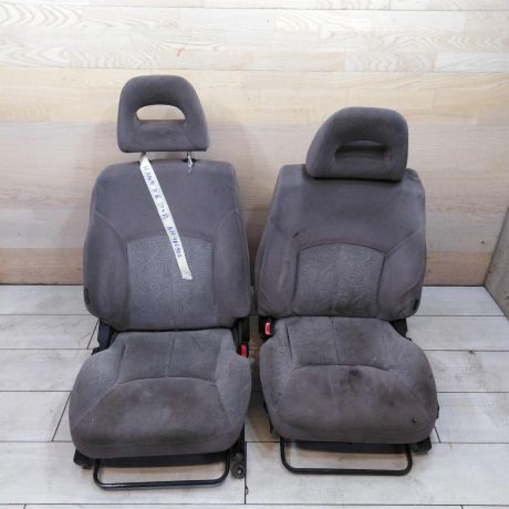 sidene-perednee-pa2-nissan-almera-ii-n16-art-77666-big-0