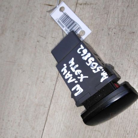 knopka-avariinoi-signalizacii-chevrolet-lacetti-xetcbek-art-78105-big-0