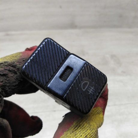 knopka-protivotumannyx-far-volkswagen-passat-b3-art-78239-big-0