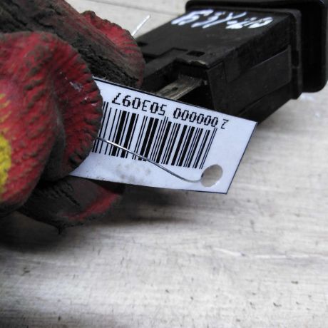 knopka-podogreva-stekla-volkswagen-passat-b3-art-78258-big-4