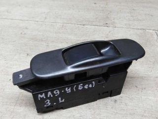 knopka-steklopodieemnika-zadniaia-mitsubishi-lancer-9-art-78391