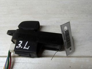 knopka-steklopodieemnika-zadniaia-mazda-6-gg-art-79598