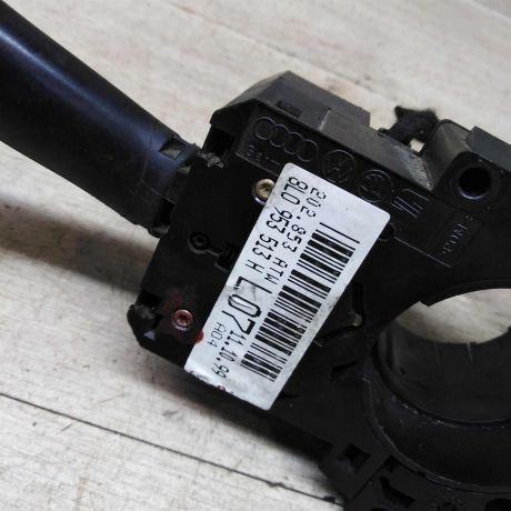 podrulevoi-perekliucatel-v-sbore-skoda-superb-i-art-79876-big-2