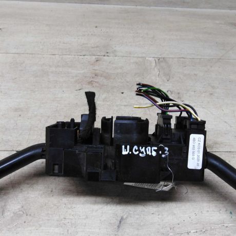 podrulevoi-perekliucatel-v-sbore-skoda-superb-i-art-79876-big-6