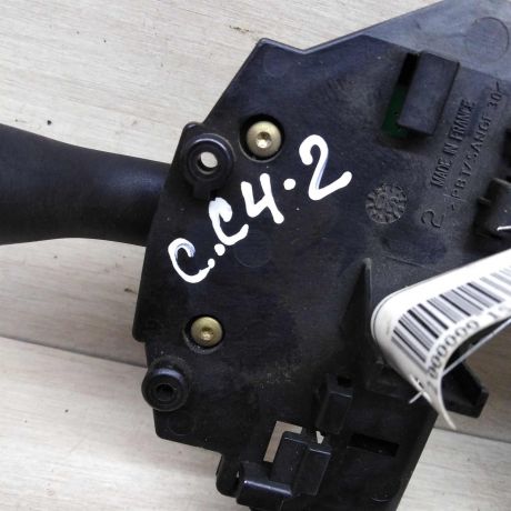 podrulevoi-perekliucatel-v-sbore-citroen-c4-i-art-80048-big-5