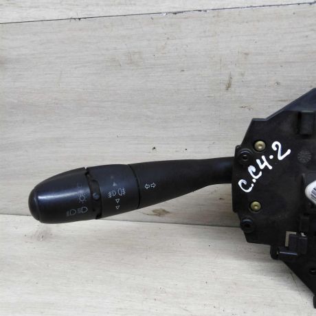podrulevoi-perekliucatel-v-sbore-citroen-c4-i-art-80048-big-4