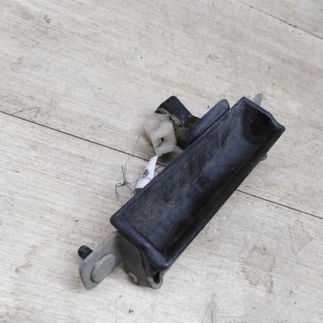 knopka-zamka-bagaznika-mikrik-mazda-cx-7-i-art-80538-big-1