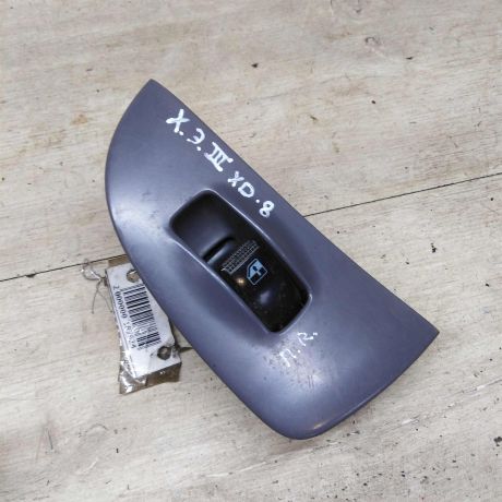 knopka-steklopodieemnika-hyundai-elantra-iii-xd-sedan-art-80615-big-0