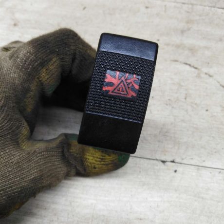 knopka-avariinoi-ostanovki-kia-shuma-ii-kia-spectra-ii-art-80906-big-0