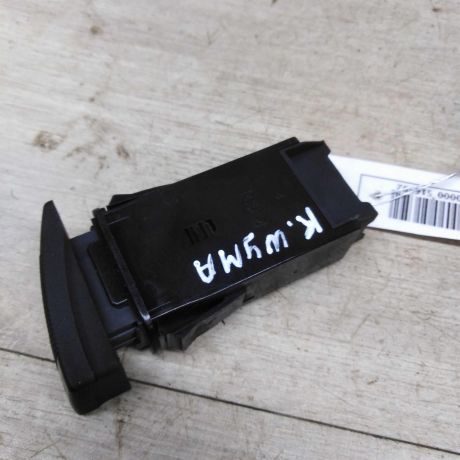 knopka-avariinoi-ostanovki-kia-shuma-ii-kia-spectra-ii-art-80906-big-1