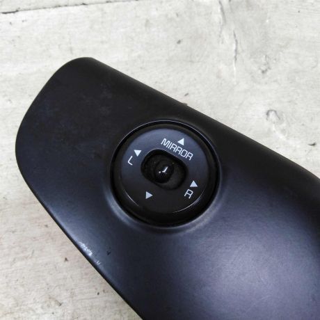 perekliucatel-regulirovki-zerkal-kia-ceed-ii-art-81633-big-4