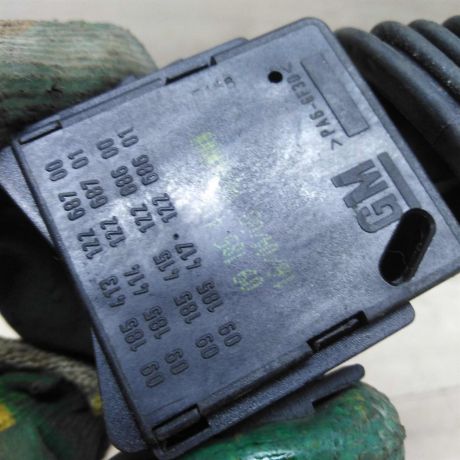 perekliucatel-dvornikov-opel-meriva-a-restailing-art-81827-big-3