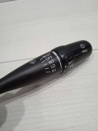 perekliucatel-dvornikov-toyota-corolla-ix-e120-e130-art-81845-big-2