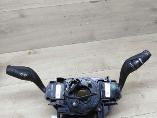 podrulevoi-perekliucatel-sveta-v-sbore-ford-focus-3-art-82408