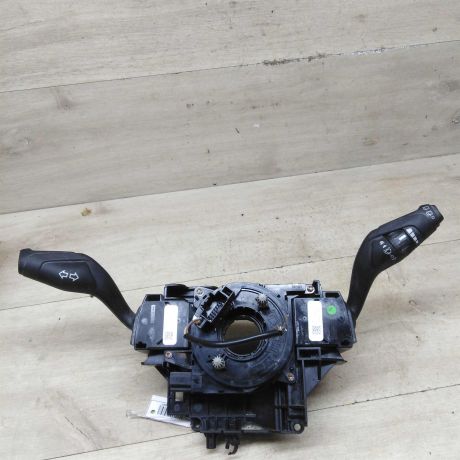 podrulevoi-perekliucatel-sveta-v-sbore-ford-focus-3-art-82408-big-0