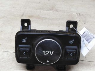 knopka-obogreva-sidenii-blok-ford-focus-3-art-82514
