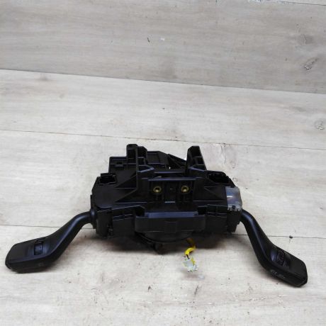 podrulevoi-perekliucatel-v-sbore-ford-focus-2-art-82614-big-0