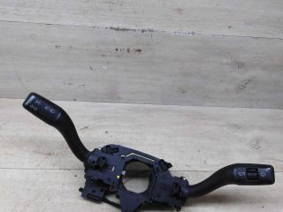 podrulevoi-perekliucatel-v-sbore-audi-a4-b6-audi-a4-b7-art-82718