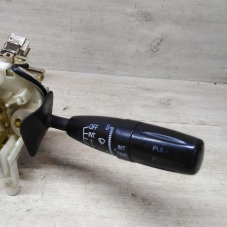 podrulevoi-perekliucatel-v-sbore-kia-rio-i-restailing-art-82832-big-6