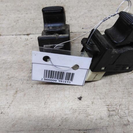 knopka-steklopodieemnika-hyundai-sonata-4-ef-art-83209-big-2