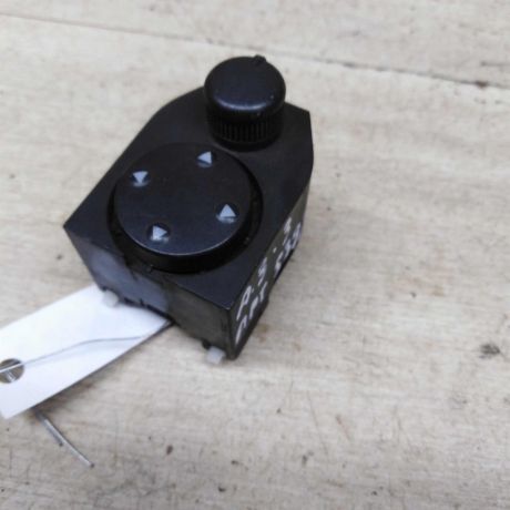 perekliucatel-regulirovki-zerkal-audi-a3-8l-restailing-art-83338-big-3