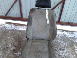 sidene-perednee-levoe-volkswagen-transporter-t4-art-83379