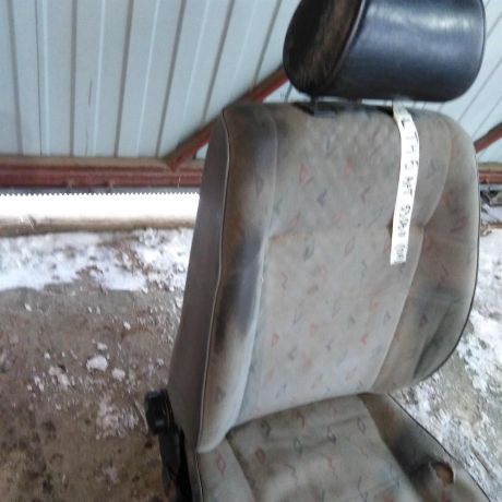 sidene-perednee-levoe-volkswagen-transporter-t4-art-83379-big-2