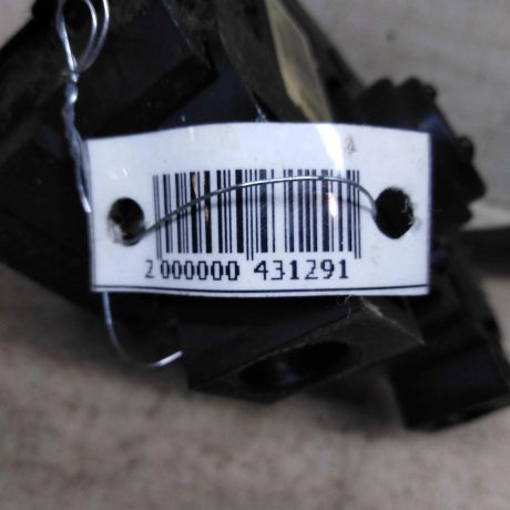 podrulevoi-perekliucatel-v-sbore-nissan-primera-p11-art-83932-big-3