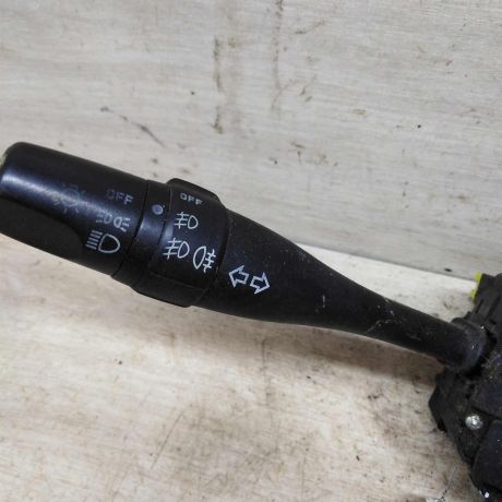 podrulevoi-perekliucatel-v-sbore-nissan-primera-p11-art-83932-big-1