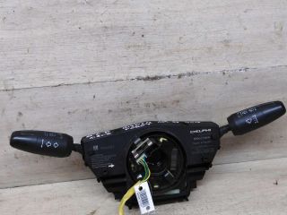 podrulevoi-perekliucatel-v-sbore-opel-corsa-d-art-84798