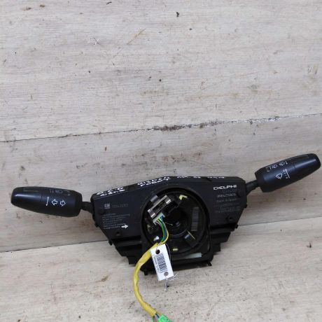 podrulevoi-perekliucatel-v-sbore-opel-corsa-d-art-84798-big-0