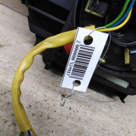 podrulevoi-perekliucatel-v-sbore-opel-corsa-d-art-84798-big-2