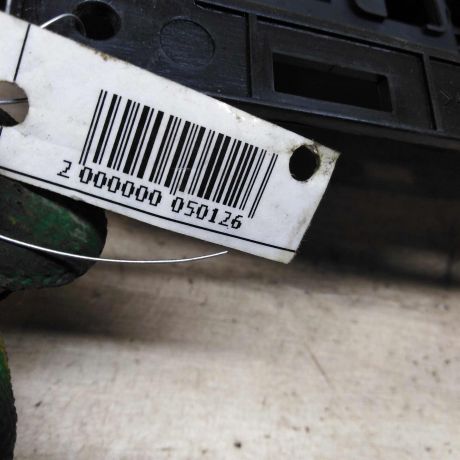 ramka-magnitoly-knopka-avariinoi-signalizacii-renault-megane-ii-art-85296-big-6