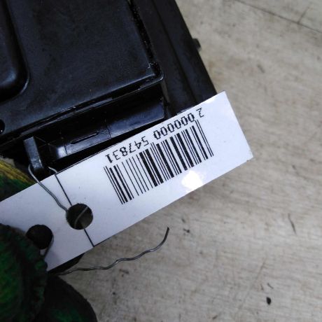 perekliucatel-povorotov-mazda-3-bk-art-85376-big-1