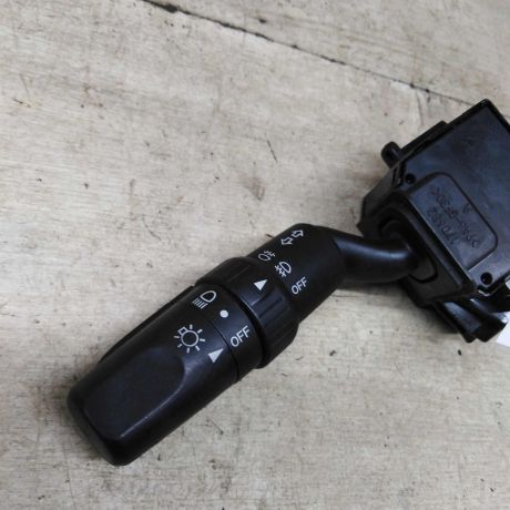 perekliucatel-povorotov-mazda-3-bk-art-85376-big-4