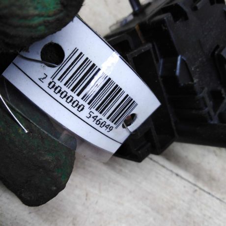 perekliucatel-dvornikov-geely-lc-panda-cross-art-85463-big-4